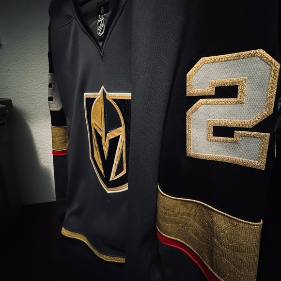 Las Vegas Golden Knights jersey - Picture 4 of 5
